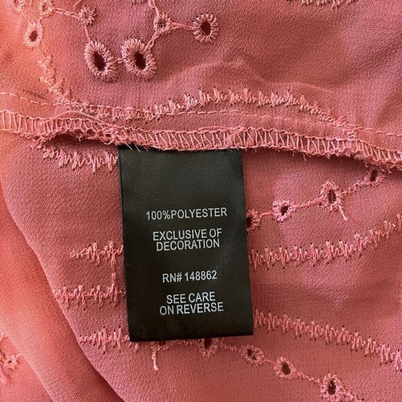 Torrid NWT Chiffon Smocked Collar Eyelet Embroidered Blouse Mauvewood Size 3X - Picture 7 of 11